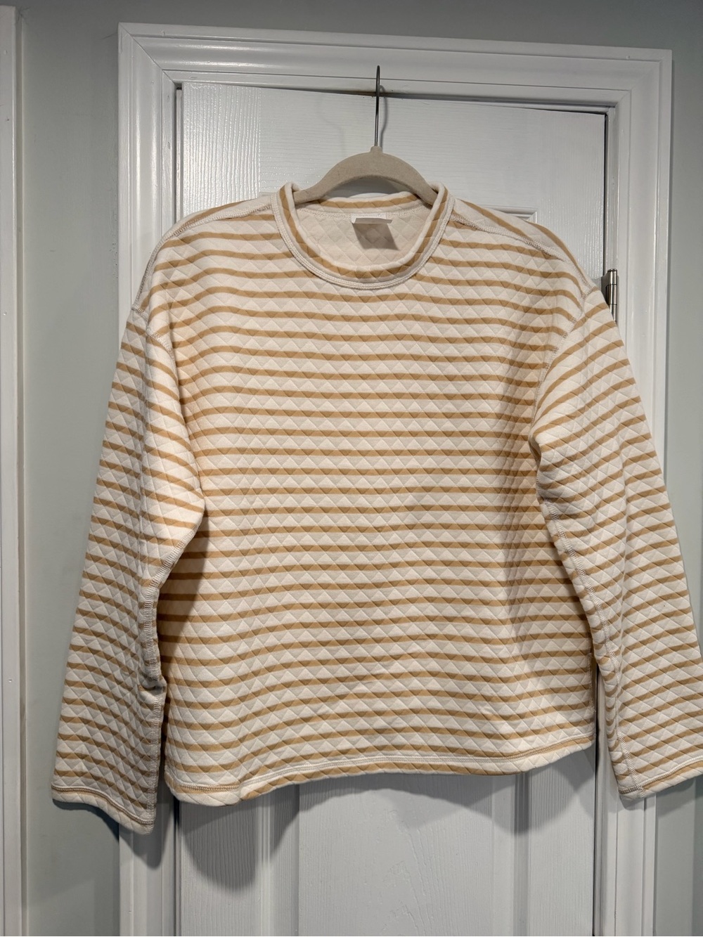 NWOT J. Crew Size 2X Tan Cream Reversible Quilted Striped Crew Sweatshirt